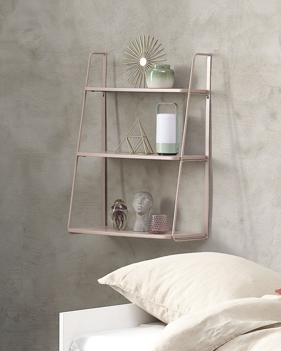 Almacenamiento decorativo de pared de diseño escandinavo JYSK